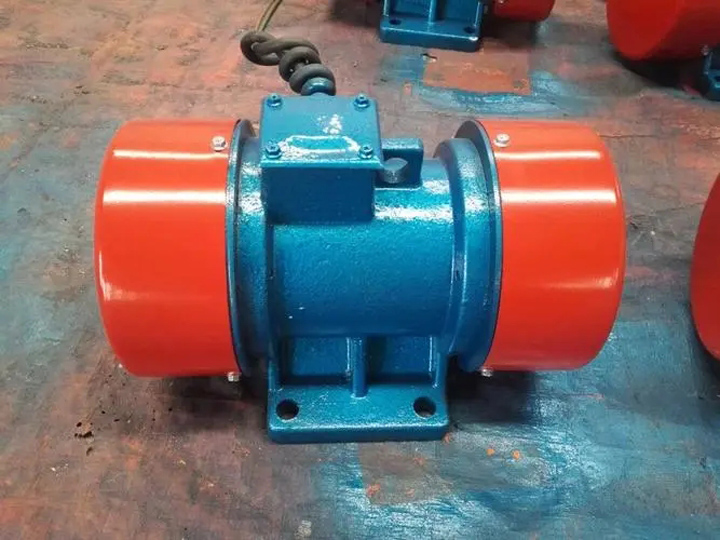 振動(dòng)電機(jī)安裝方式與振動(dòng)方向
